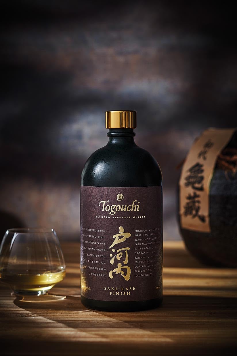Togouchi Sake Cask Finish Japanese Whisky 700mL : Amazon.sg: Grocery